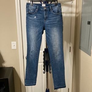 Special A Medium Wash jeans
